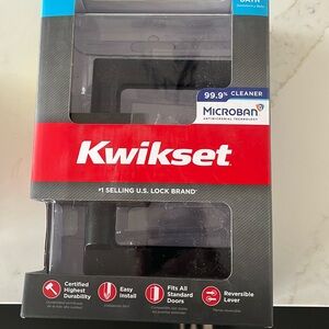 Kwikset NEW oiled bronze bed and bath door lever knob